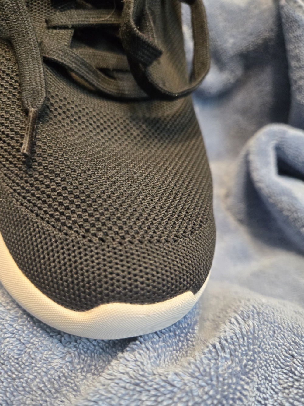 Kizik Black Knit Slip-On Sneakers Mens size 10W or Womens size 11.5 - Picture 10 of 11